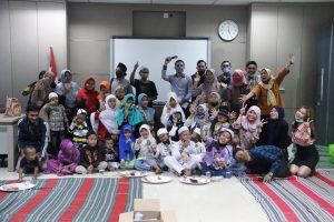 PT EQUITYWORLD FUTURES TRILLIUM SURABAYA MENGADAKAN YASIN & TAHLIL BERSAMA ANAK YATIM