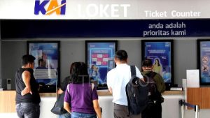 Equityworld Futures Surabaya | KAI Refund 100 Persen Tiket KA Jarak Jauh Imbas Bekasi Timur