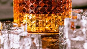 Equityworld Futures Surabaya | Setelah Mixue, China Bakal Banjiri Dunia dengan Whiskey