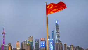 Equityworld Futures Surabaya | China Sukses Jadi Pabrik Dunia, Tapi Rakyatnya Belum Percaya Diri