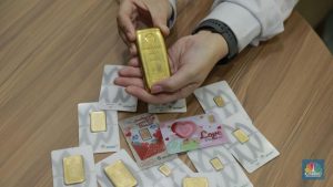 Equityworld Futures Surabaya | Harga Emas Antam Hari Ini Jatuh Rp 32.000, Terendah Sejak Januari