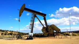 Equityworld Futures Surabaya | Harga Minyak Jatuh 5%,  Produksi OPEC Terendah 40 Tahun