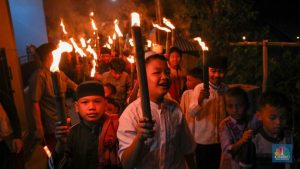 Equityworld Futures Surabaya | Pawai Obor-Manten Lurah, Begini 10 Tradisi Merayakan 1 Muharram di RI