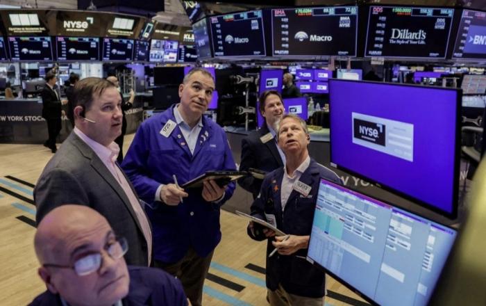 Equity World Futures Surabaya – Wall Street Anjlok Lagi, Saham Teknologi dan Konflik Hormuz Tekan Pasar