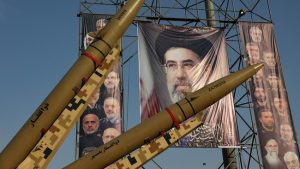 Equityworld Futures Surabaya | Iran Ancam Serang Negara Teluk, Adu Kekuatan Militernya Bikin Kaget!